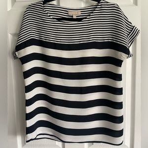 Navy blue and white striped Banana Republic blouse size small
